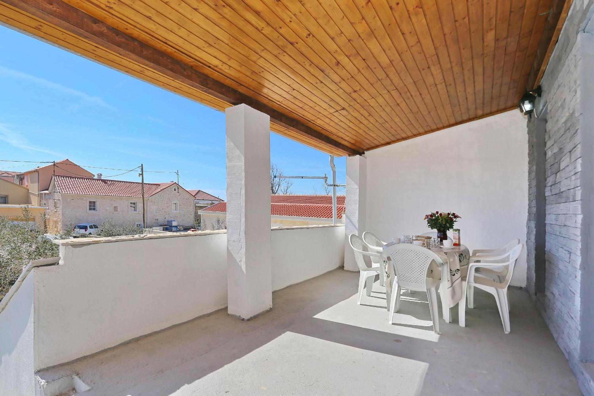 Luka-sauna & Jacuzzi Privlaka (Zadar)