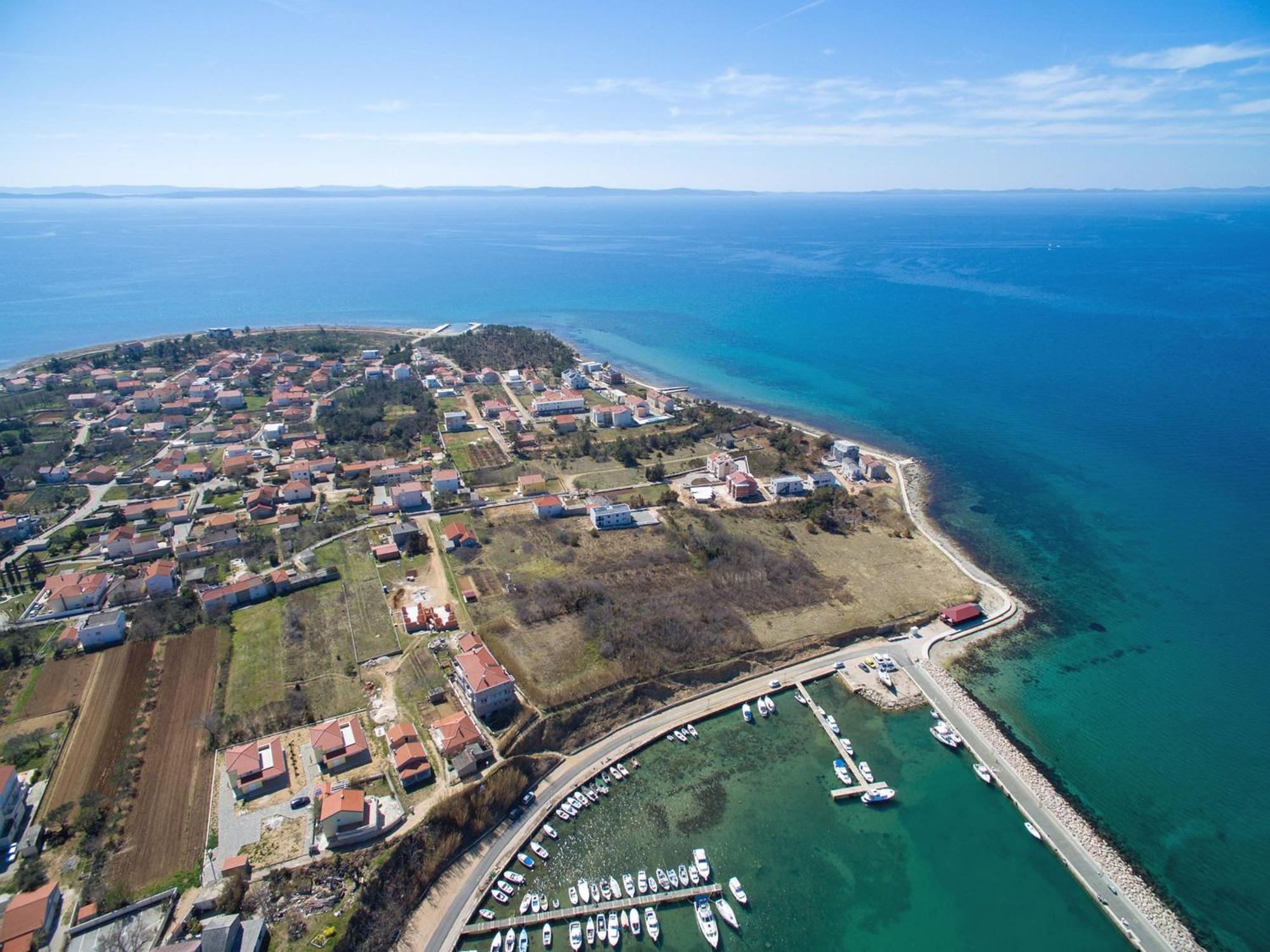 Holiday home Luka-sauna & Jacuzzi *